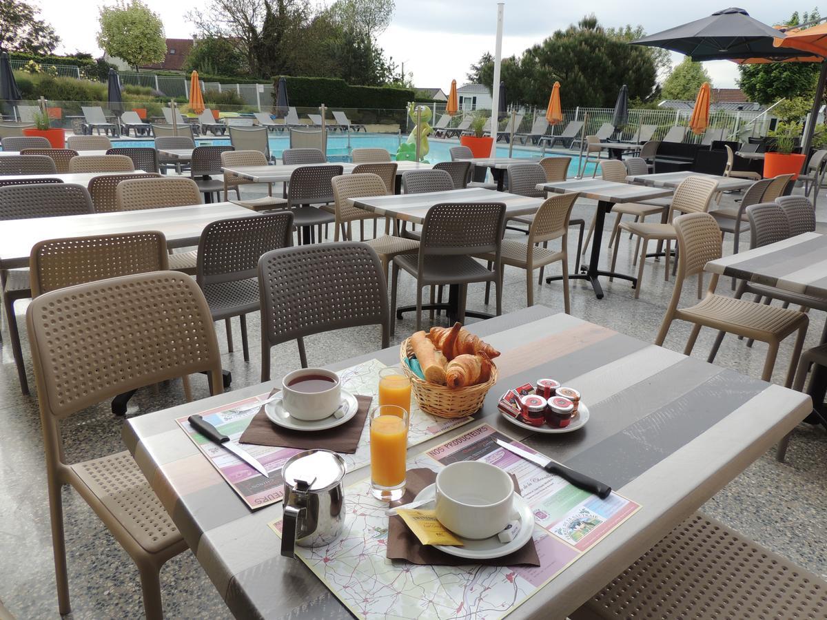 Hotel Camping L'Arada Parc Sonzay Exteriér fotografie